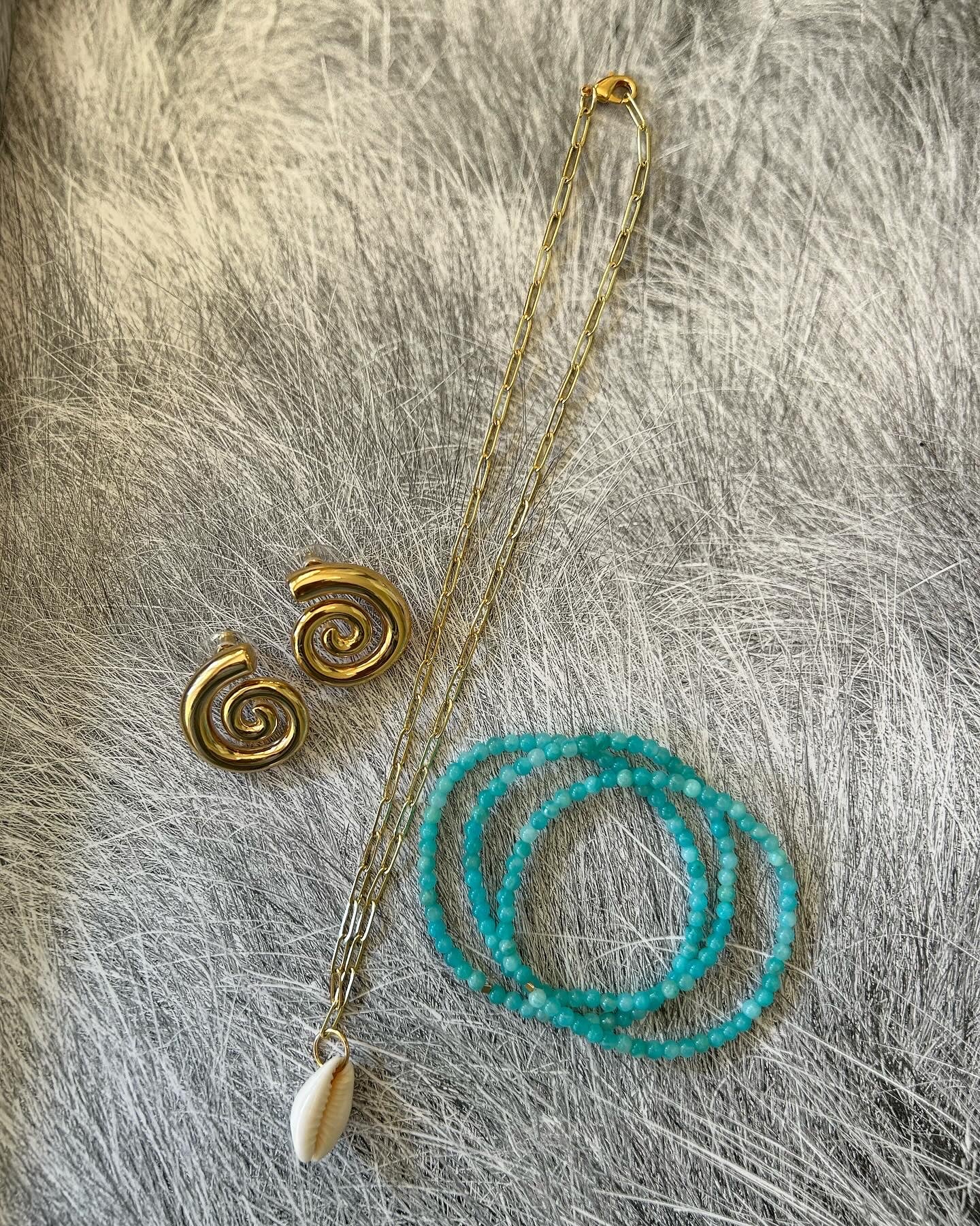 Puka Shell Style Necklace