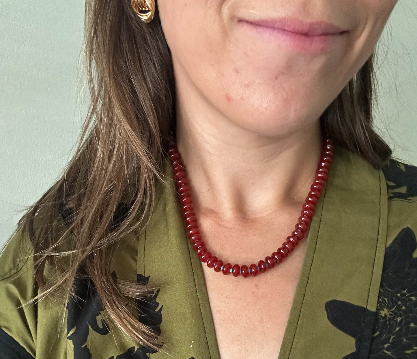 Contrast Queen Necklace